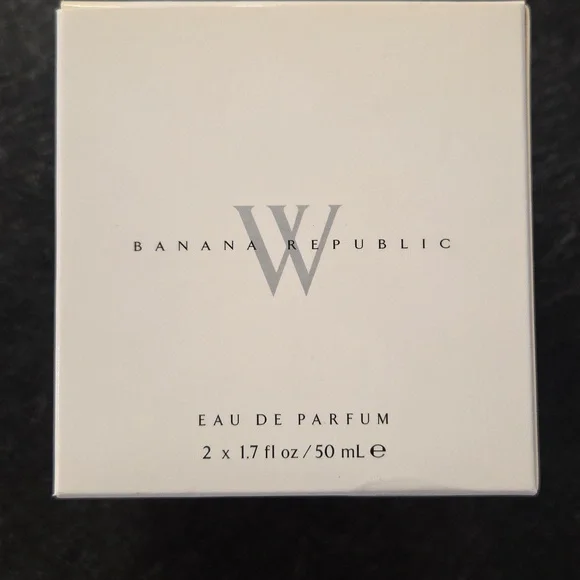 Banana Republic W Eau de Parfum in White Box - Picture 1 of 3